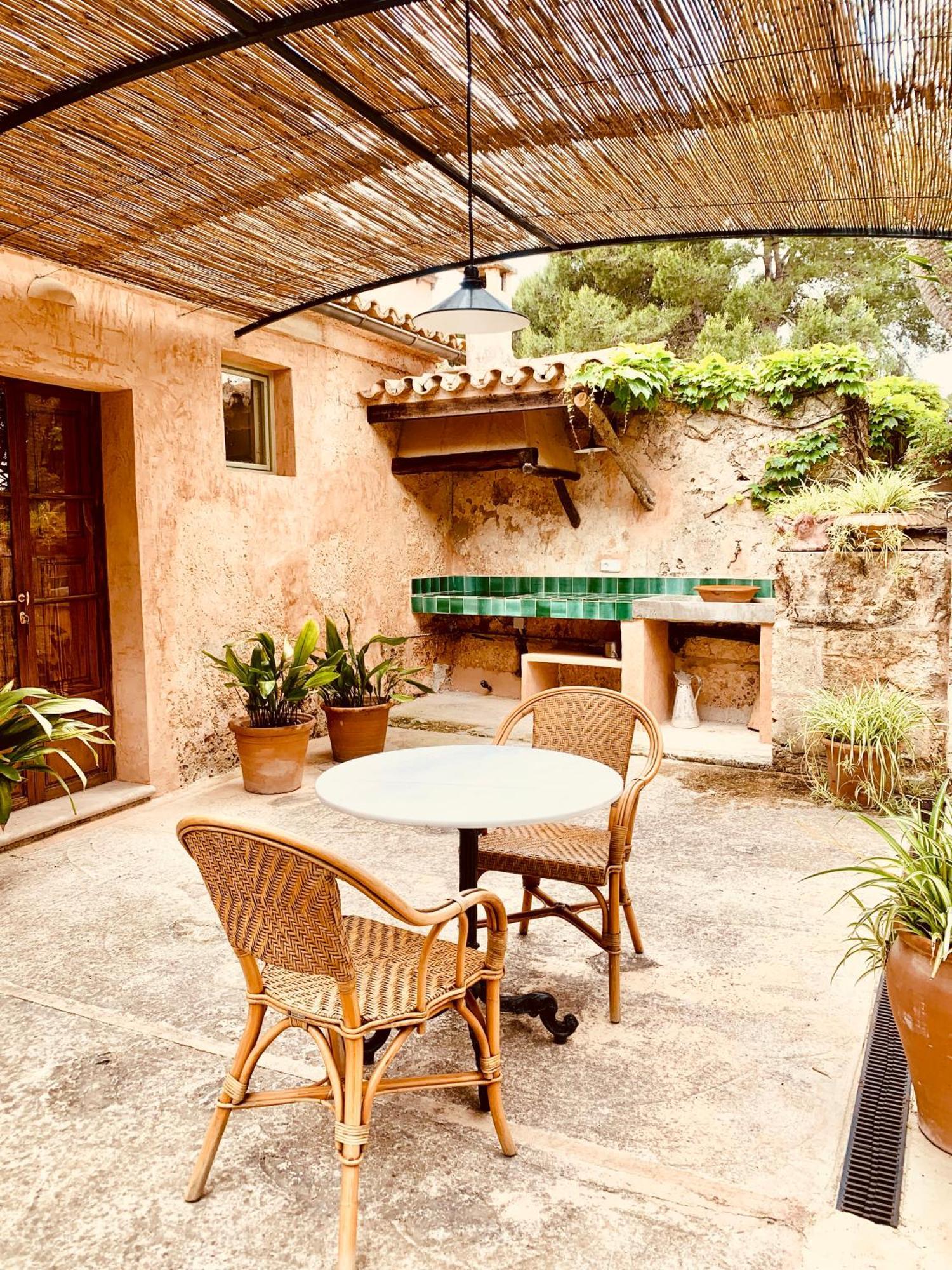 Oliver Moragues Grandhouse & Vineyard Casa de Campo